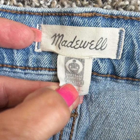 Madewell women’s high rise Mom Jeans with raw hemline Size 28Tall - Picture 5 of 13